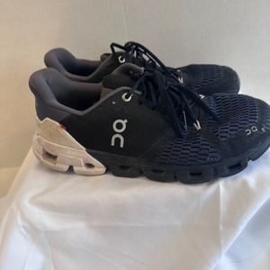 On running Cloudflyer shoes